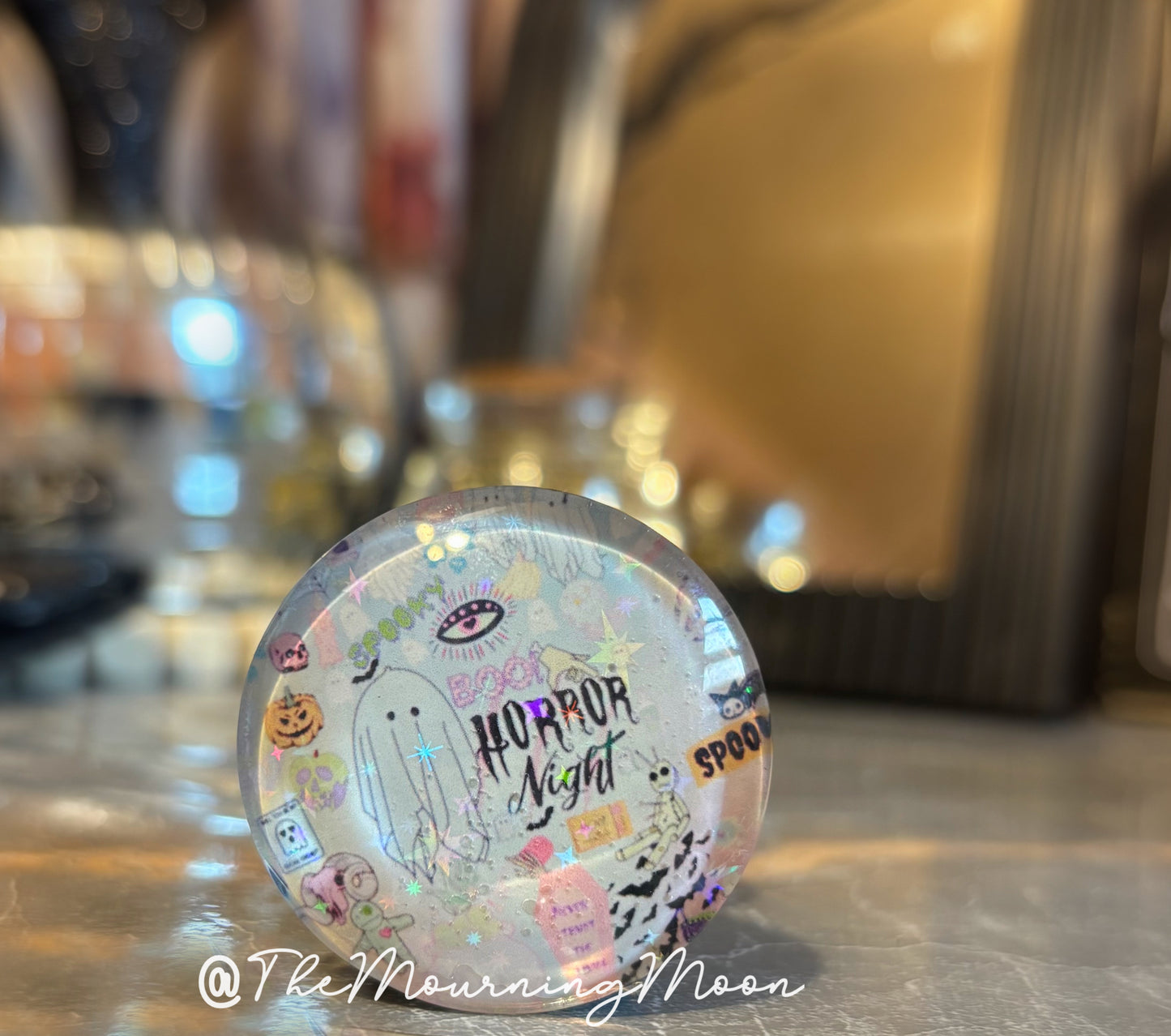 Horror nights pastel glass dome phone grip