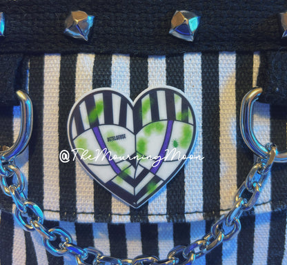 Beetle booty pin