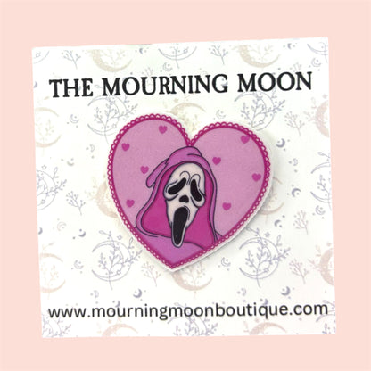 Pink scream heart pin